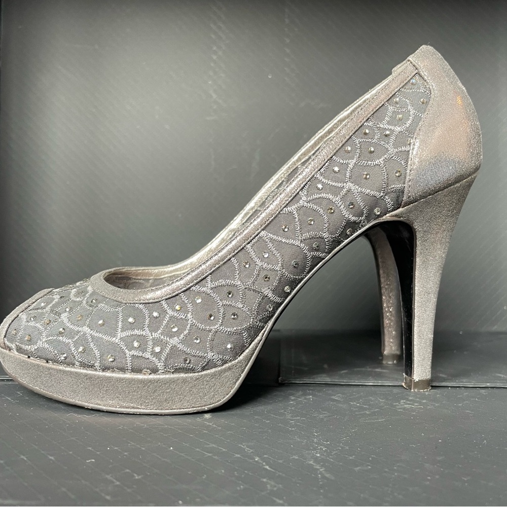 Adrianna Papell heels Worn once- purposefully scuffed for wear See description.